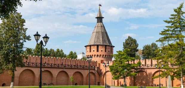 Прогуляться по центральной крепости Тулы